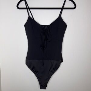 🖤Lulu's Black Tie-Front Bodysuit